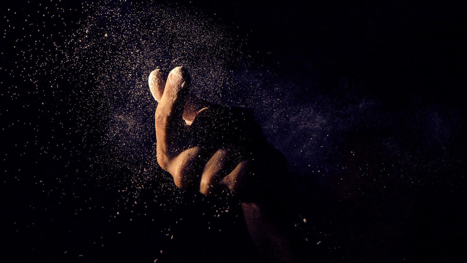 dust_fingersnap