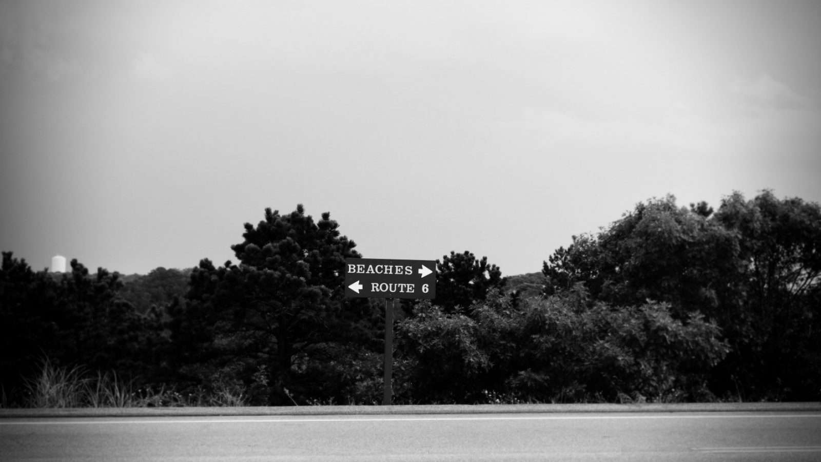 life-of-pix-free-stock-photos-Beach-Blackandwhite-road-road-sign-1440×960