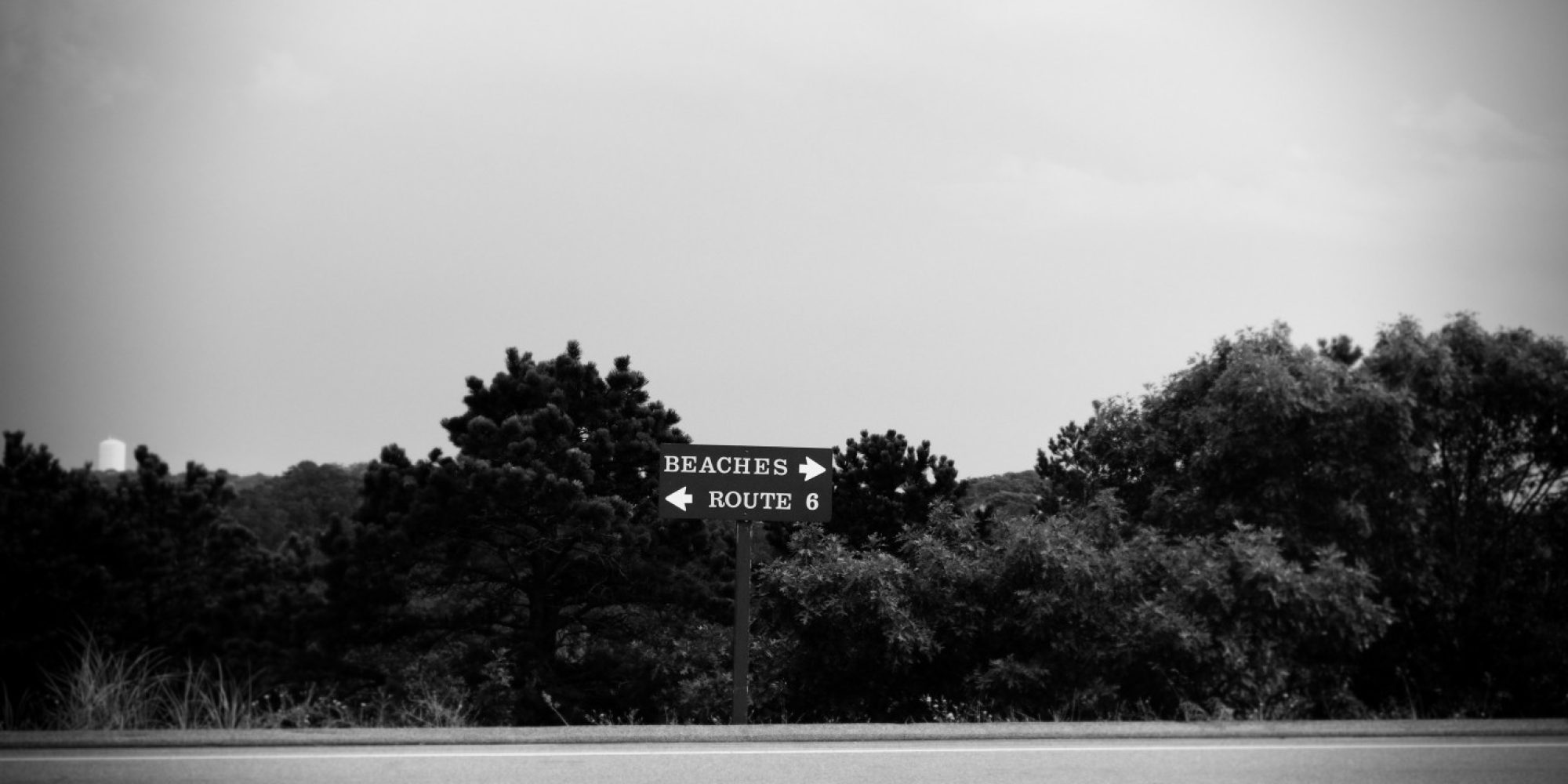 life-of-pix-free-stock-photos-Beach-Blackandwhite-road-road-sign-1440×960